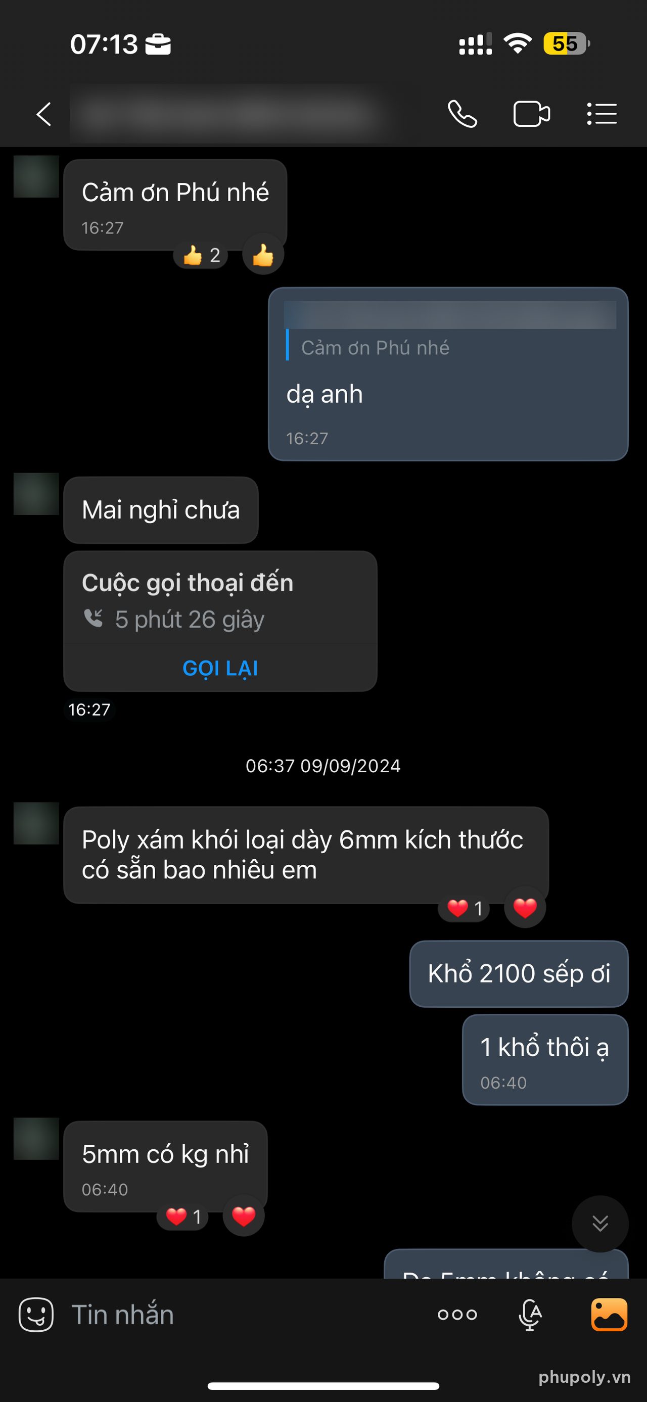 Khách cảm ơn Phú, năm sau quay lại hỏi poly xám khói 6mm