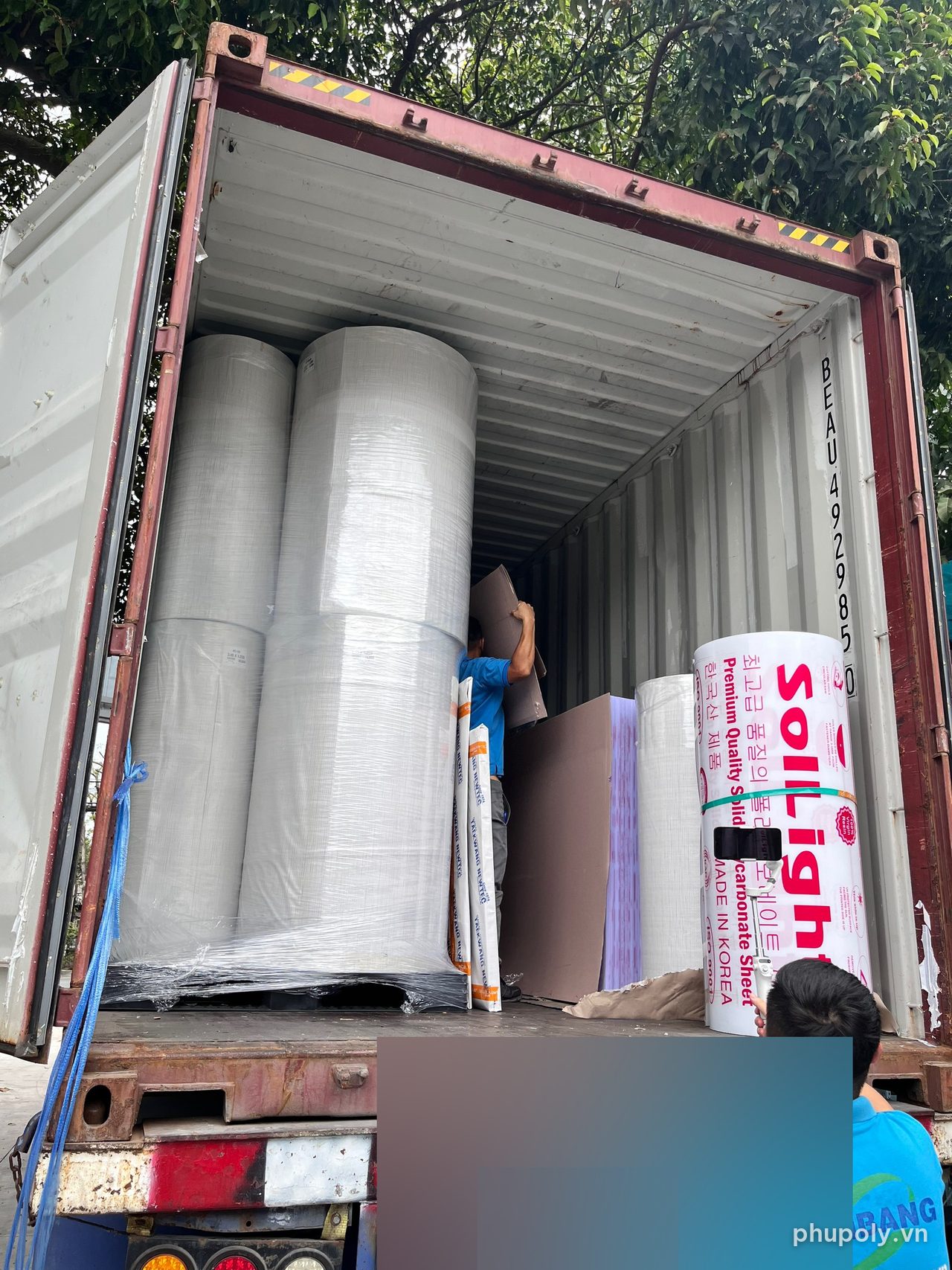 Khui container poly SolLight nhập khẩu Hàn Quốc, cuộn tấm xếp đứng