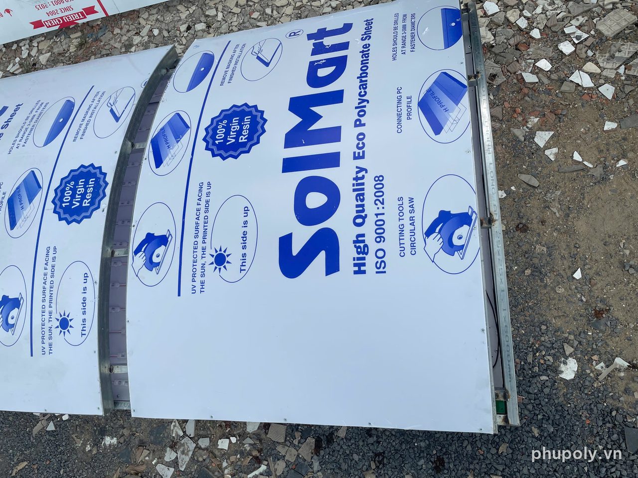 Mặt hộp đèn poly đặc SolMart trắng sữa còn màng in hướng dẫn lắp
