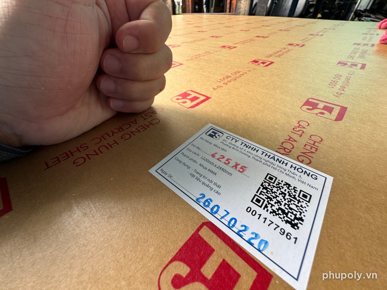 Tem tấm mica FS của Công ty TNHH Thành Hòng, 425x5, mã QR